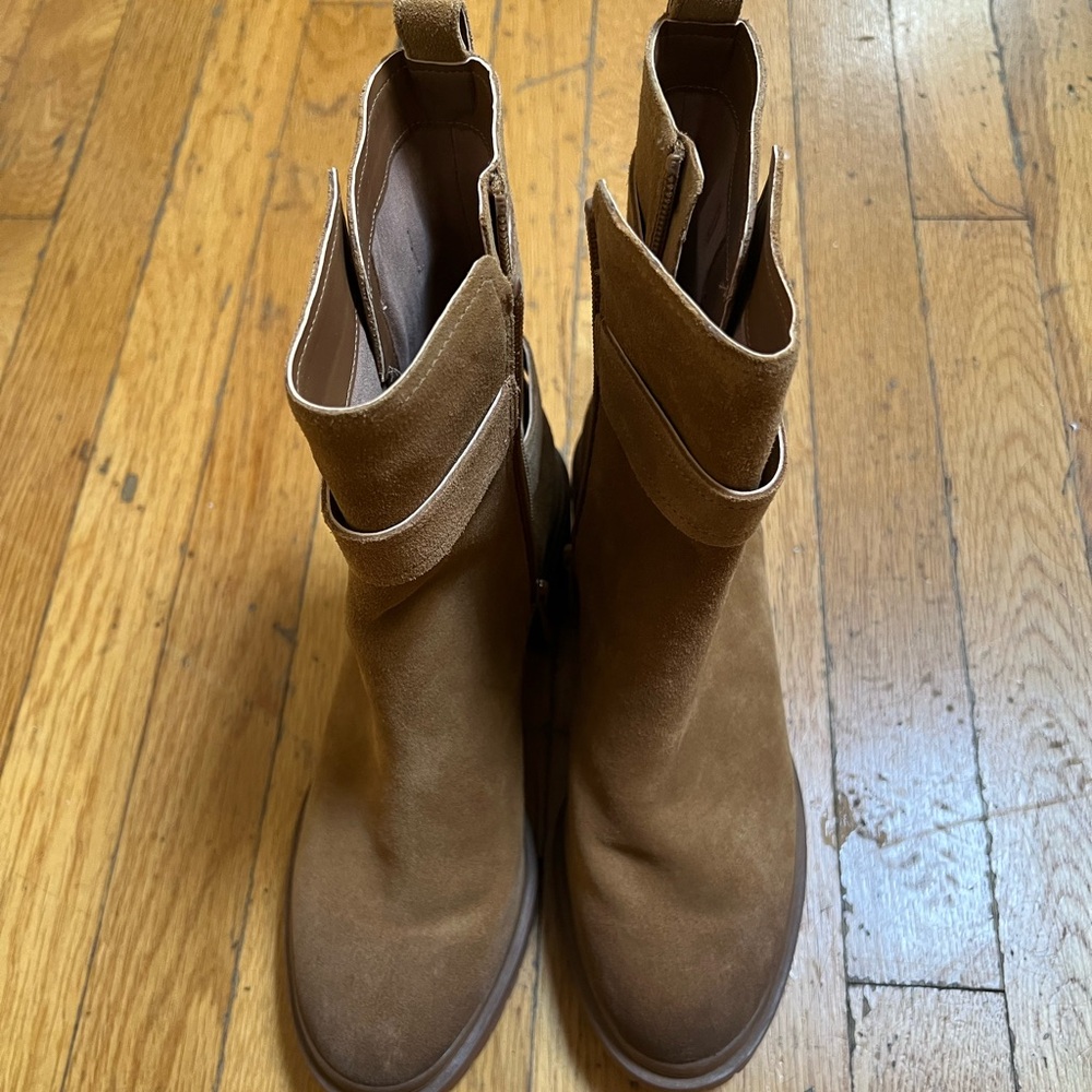 Stuart Weitzman boots